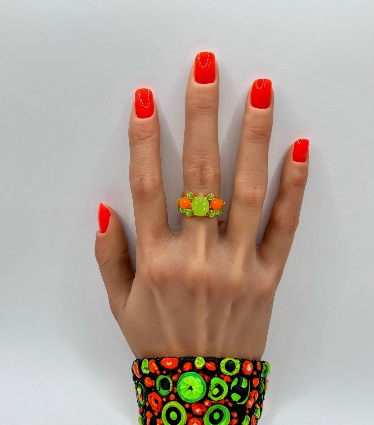 Tangerine Glow Mani in Minutes Press on Nails