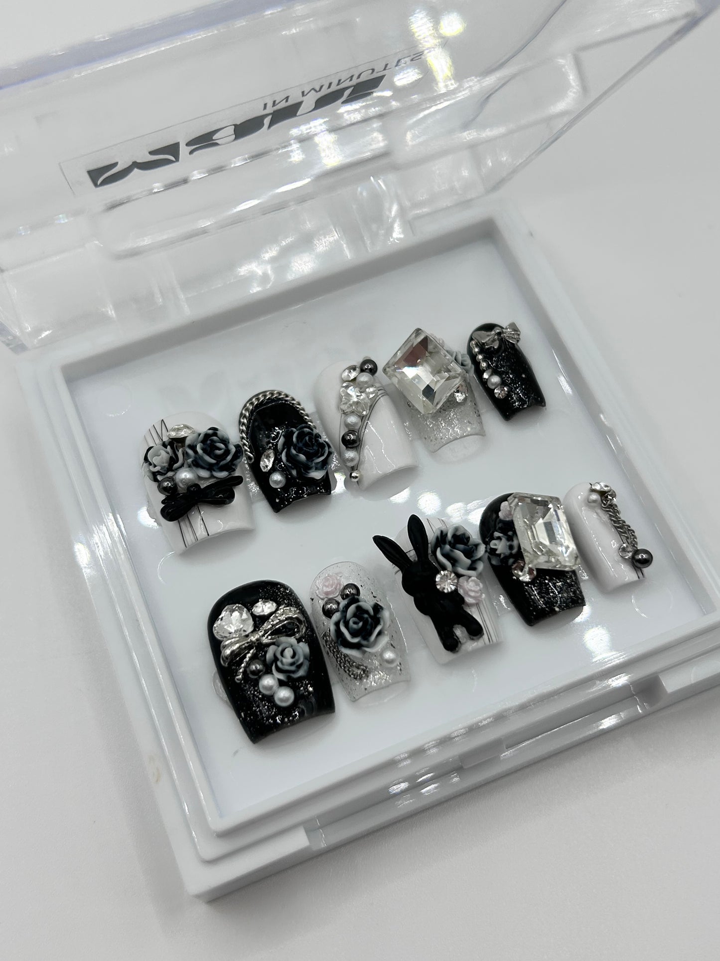 Dark Elegance Handcrafted Mani in Minutes Press on Nails