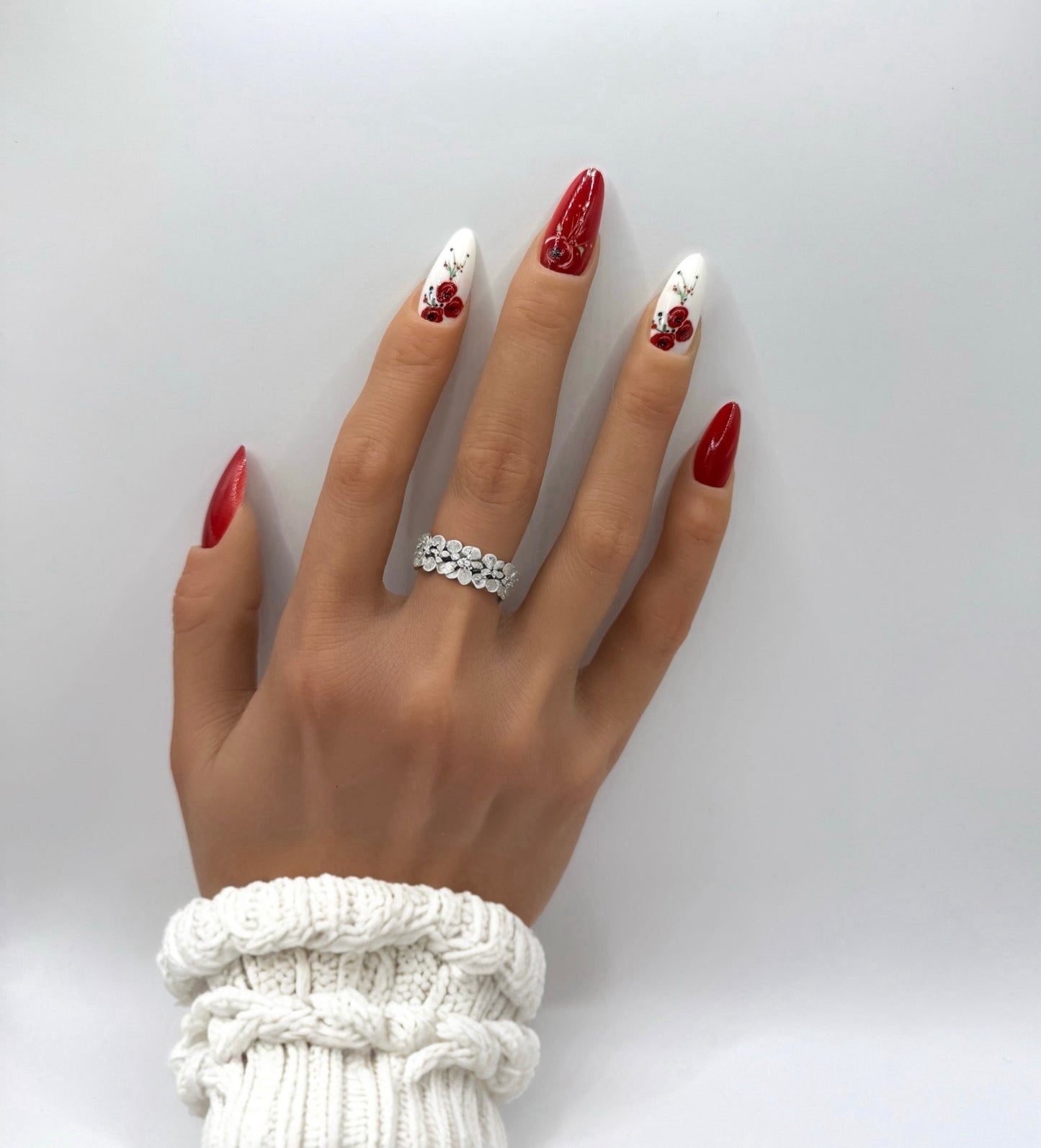 Roses and Roses Mani in Minutes Press on Nails