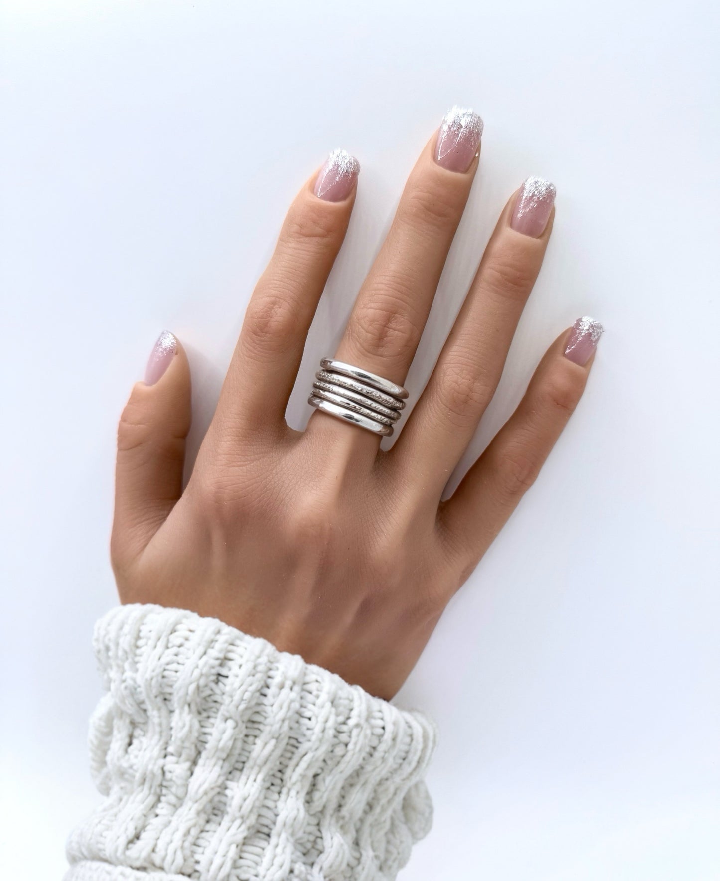 Classic Silver Sparkle press-on nails – glitter nail set by Mani in Minutes