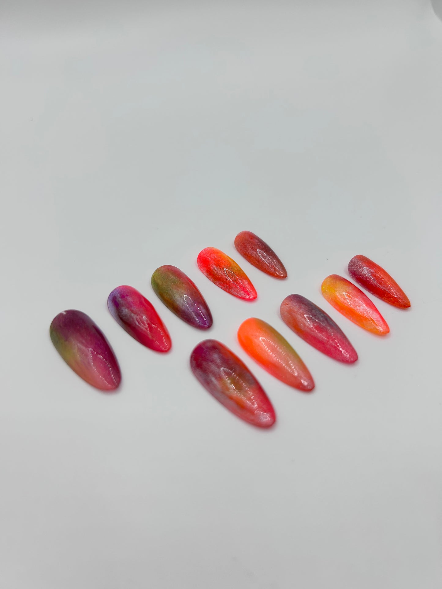 Sundown Glow Handcrafted Mani in Minutes Press on Nails