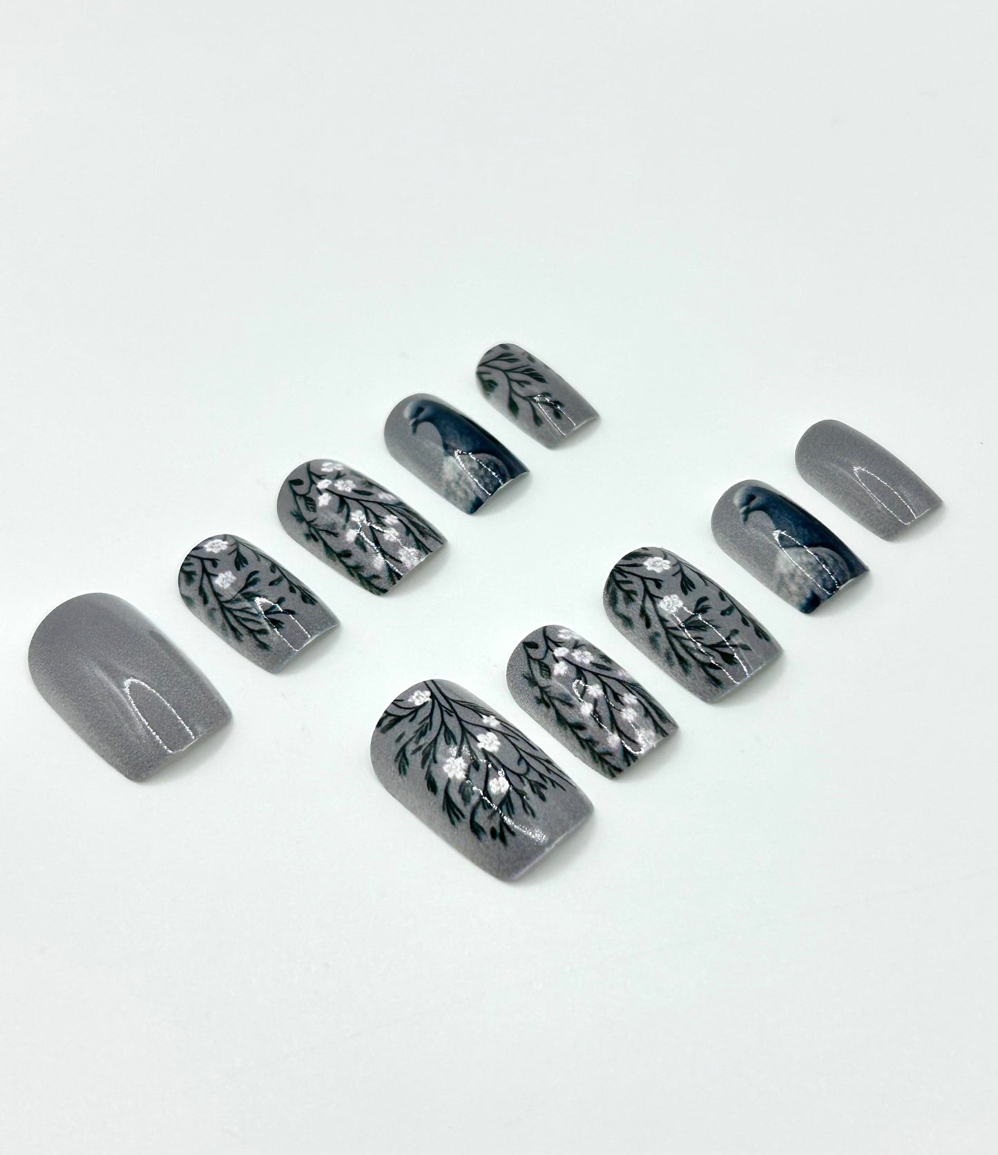 Perched In Petals Mani in Minutes Press on Nails