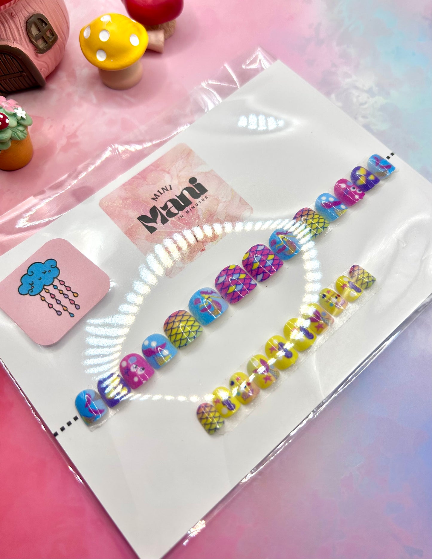 Mini Sea Sprite Mani in Minutes Mini Press on Nails