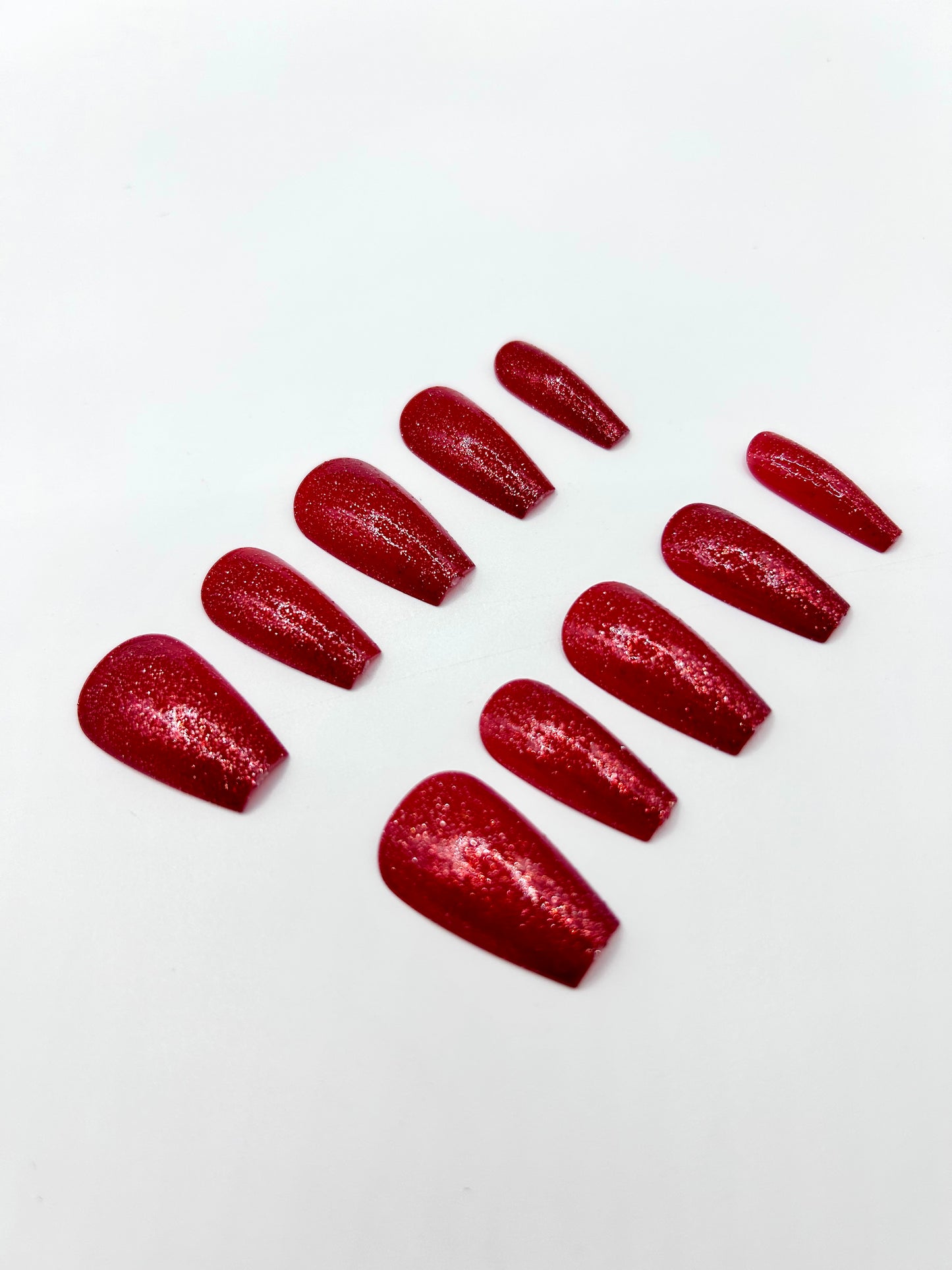 Scarlet Fizz Mani in Minutes Press on Nails