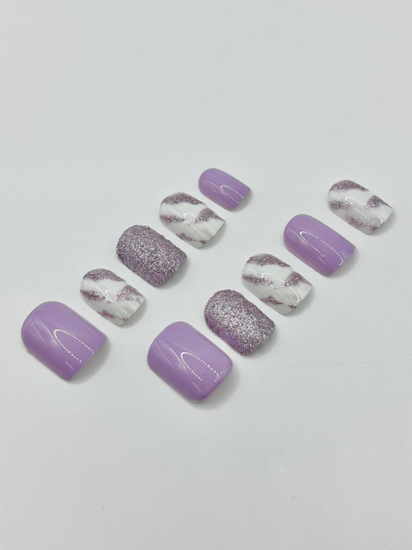 Lavender Marble Swirl Mani in Minutes Press on Nails