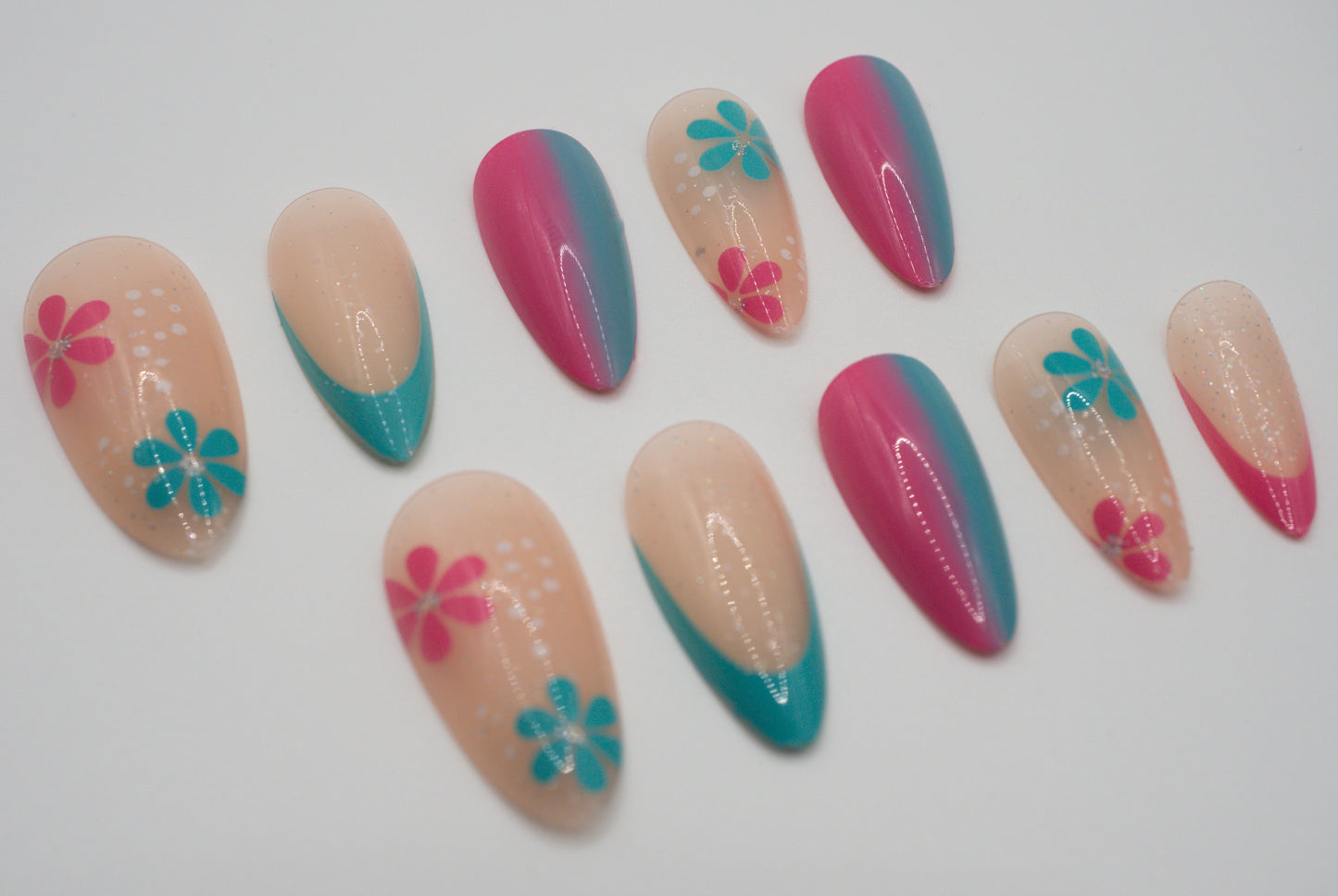 Vivid Bloom Mani in Minutes Press on Nails