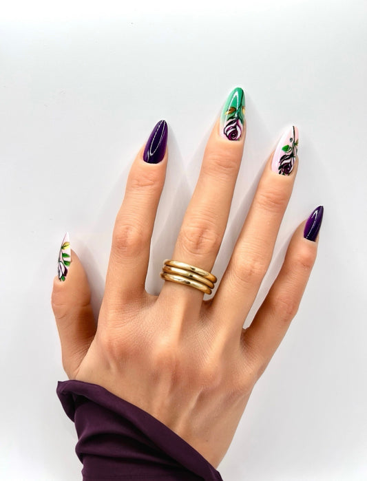 Modern Rose Garden Mani in Minutes Press on Nails