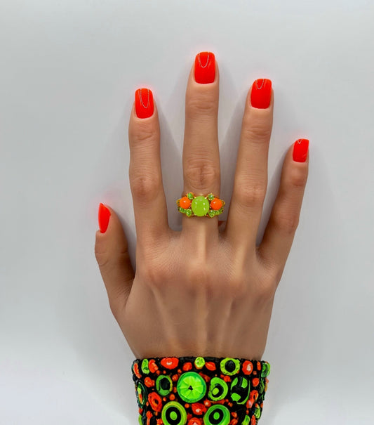 Tangerine Glow Mani in Minutes Press on Nails