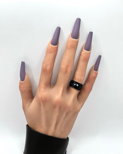 Lilac Veil Matte Mani in Minutes Press on Nails