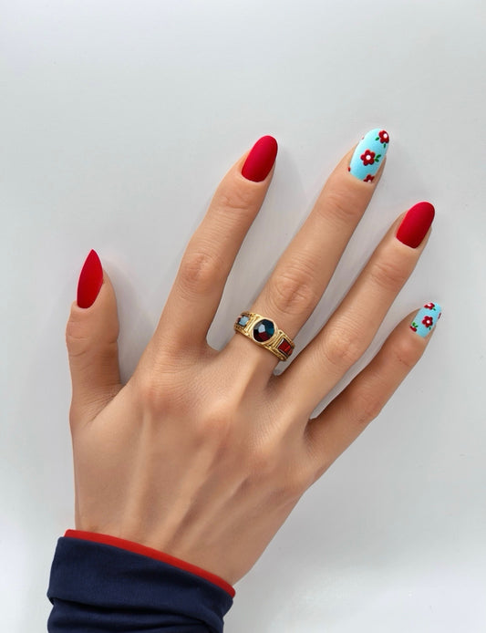 Retro Floral Mani in Minutes Press on Nails