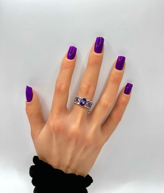 Purple Reign Mani in Minutes Press on Nails