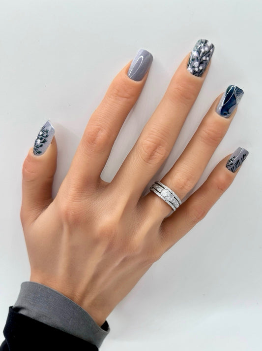 Perched In Petals Mani in Minutes Press on Nails