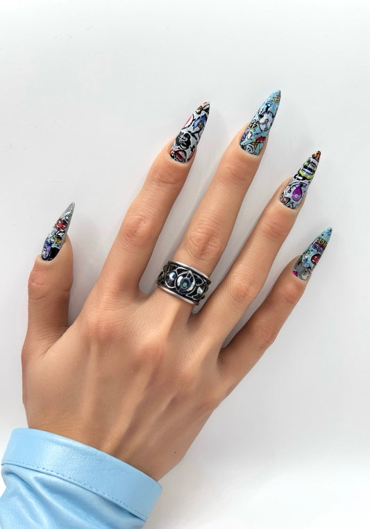 Comic Craze Handcrafted Mani in Minutes Press on Nails