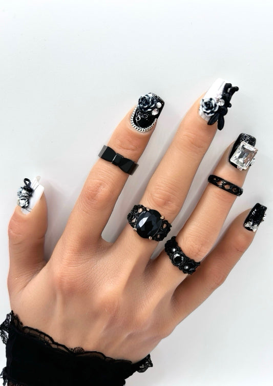 Dark Elegance Handcrafted Mani in Minutes Press on Nails