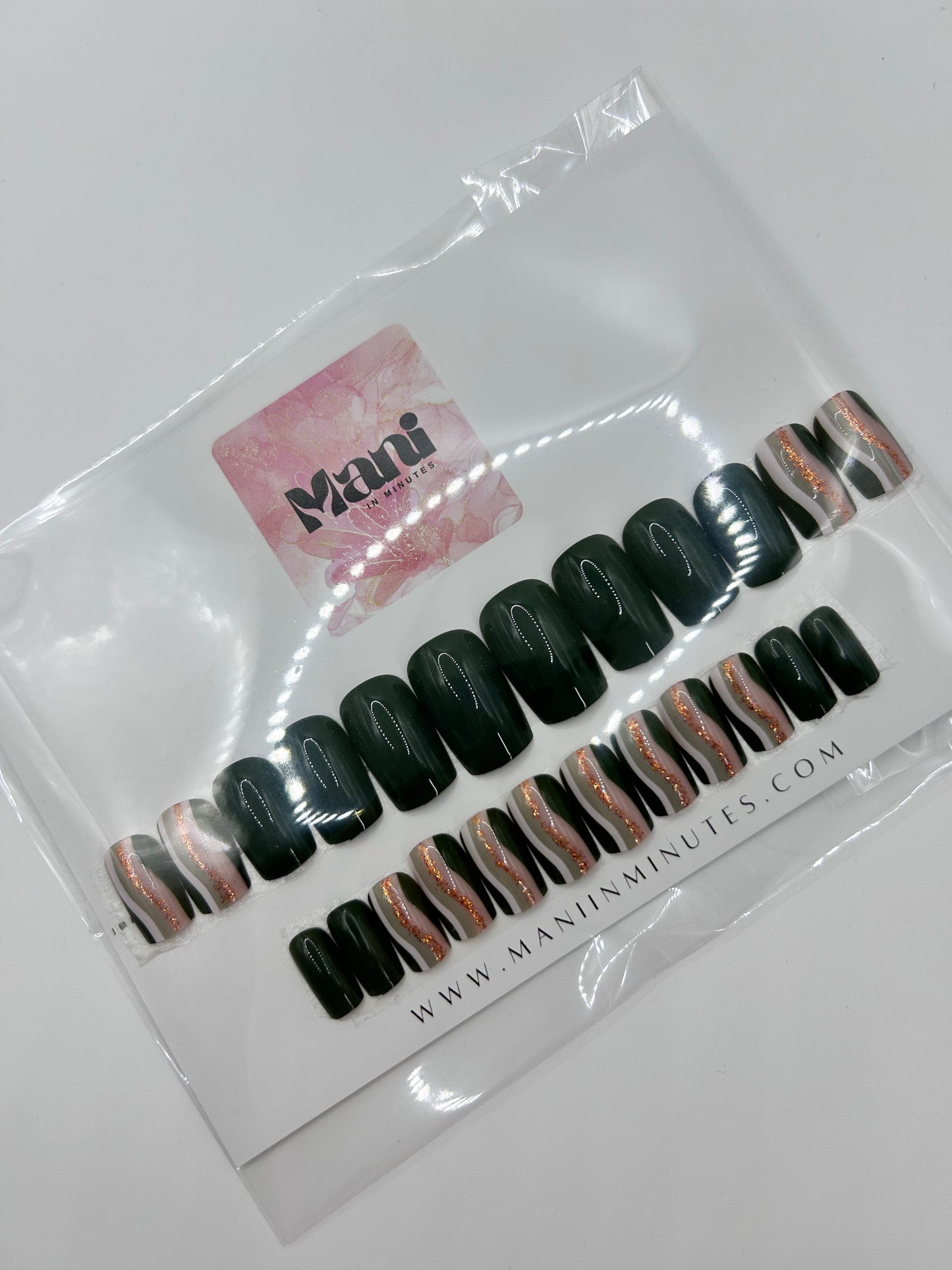 Green Swirl Mani in Minutes Press on Nails