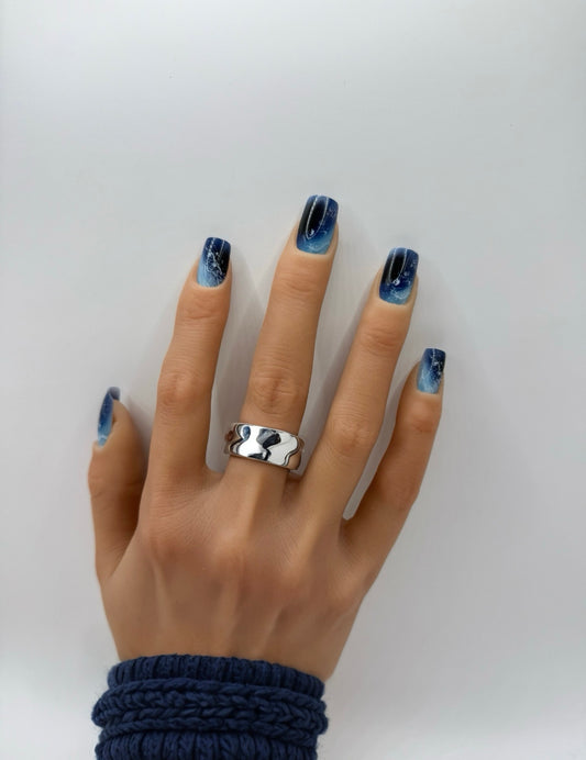 Nautical Nectar Mani in Minutes Press on Nails