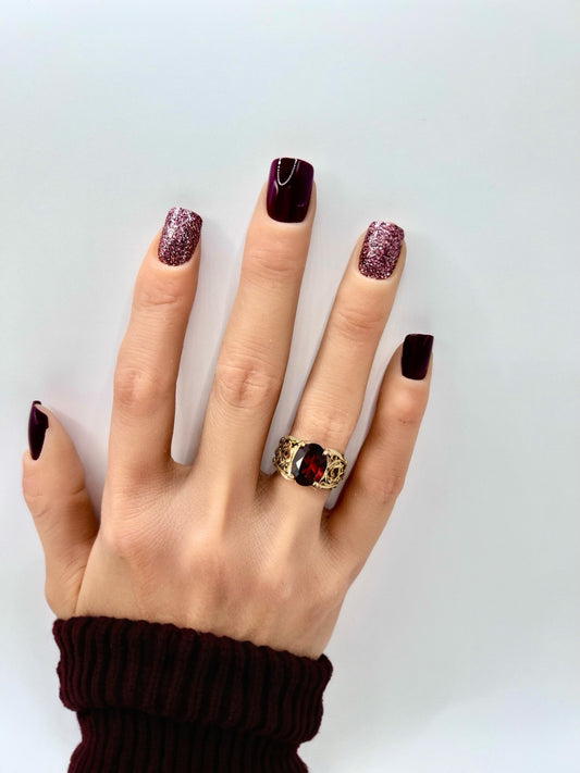 Wine and Shine Mani in Minutes Press on Nails