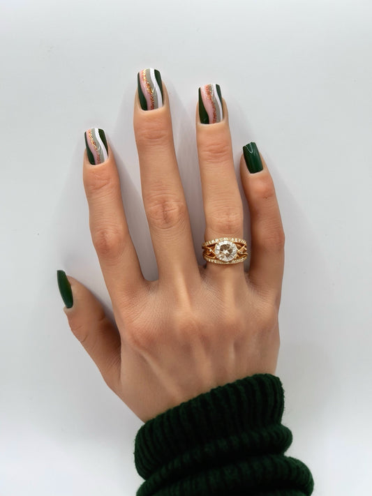Green Swirl Mani in Minutes Press on Nails