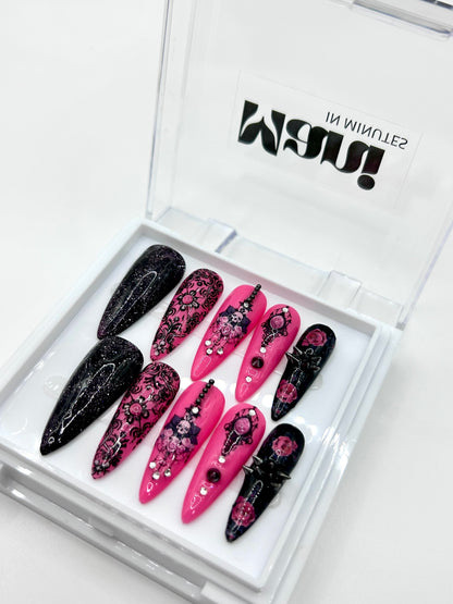 Gloom and Bloom Handcrafted Mani in Minutes Press on Nails - LIMITED EDITION