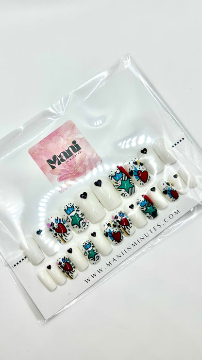 Pop Art Hearts Mani in Minutes Press on Nails