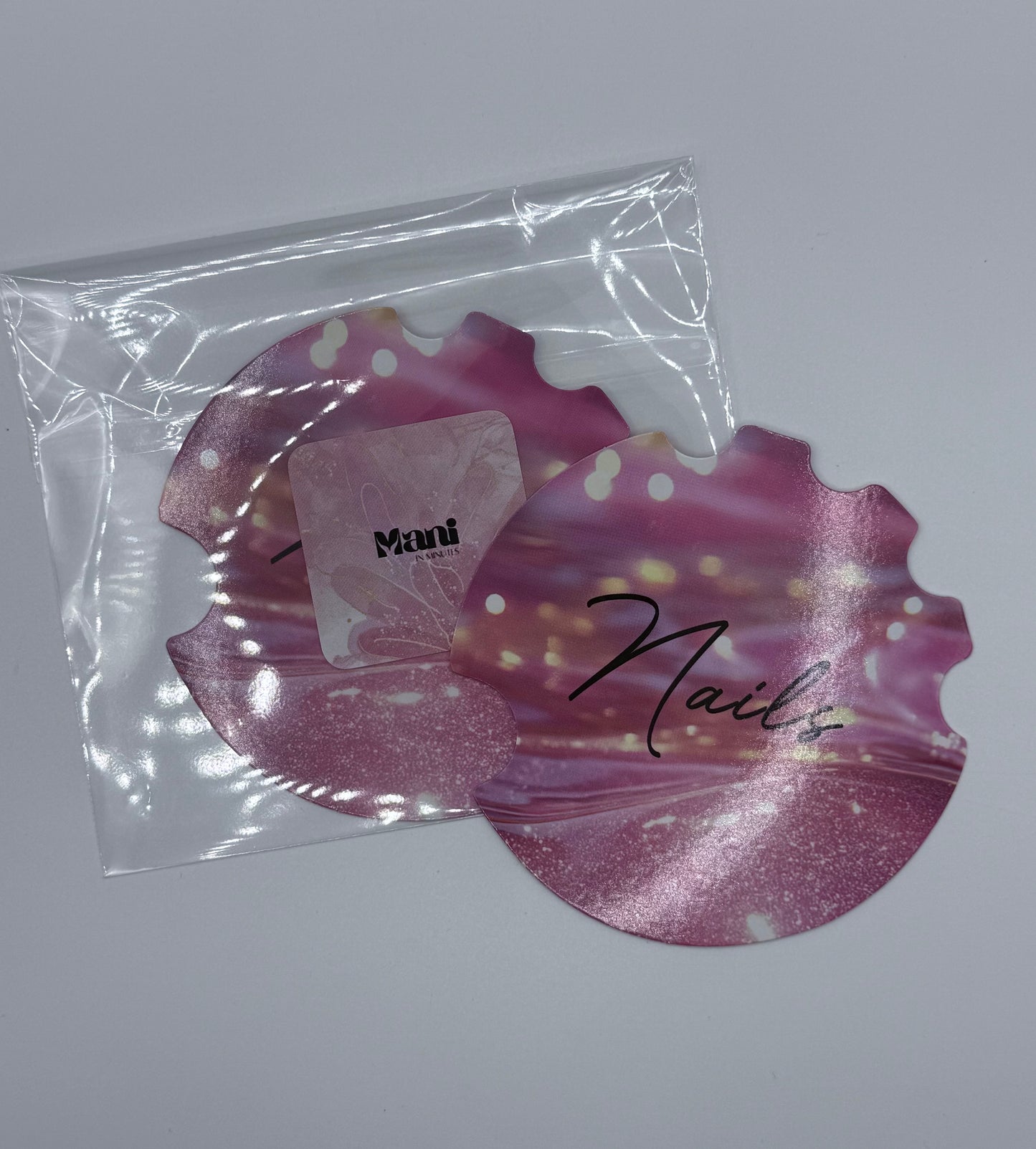 Mani in Minutes Nailfie Prop Card