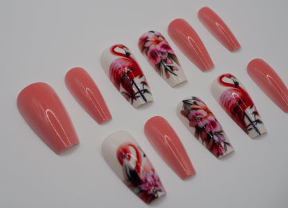 Flamingo Flare Mani in Minutes Press on Nails