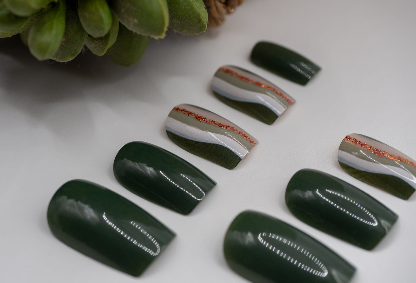 Green Swirl Mani in Minutes Press on Nails