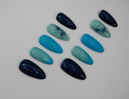 Aqua Bloom Handcrafted Mani in Minutes Press on Nails