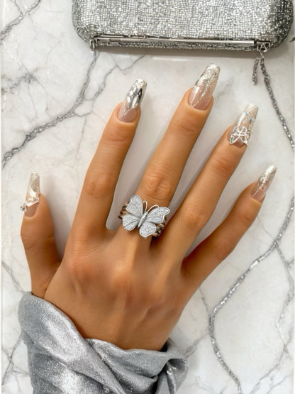 Crystal Flutter Fantasy Mani in Minutes Press on Nails